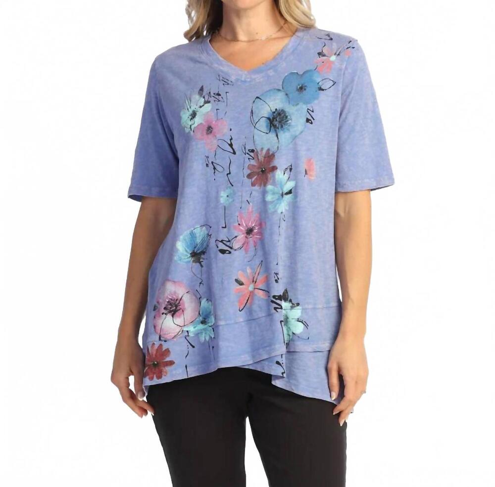 NEW JESS & JANE mineral washed cotton v-neck top in serenade